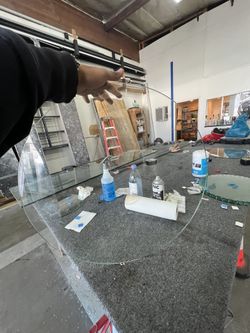 (2) 1/4 Inch Round Table Top Clear Glass With Flat Polish Edges