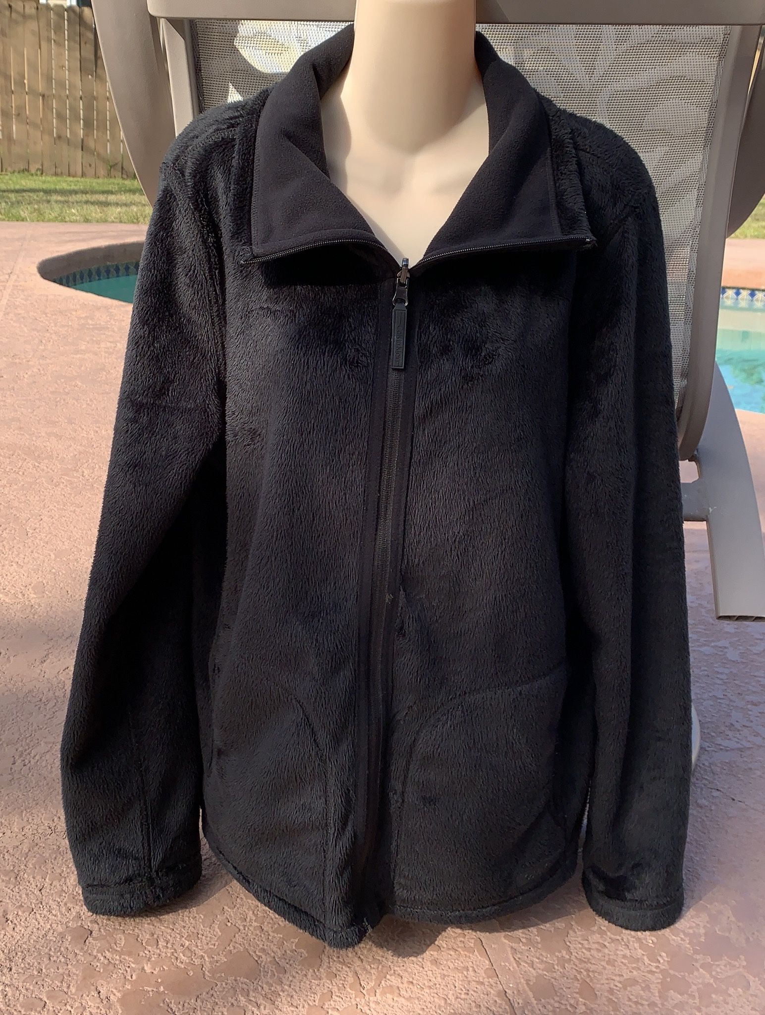 Like new women’s Calvin Klein sherpa reversible jacket, size XL