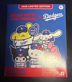 Hello Kitty x Dodgers 2026 Limited Edition Surprise Plush Clip!