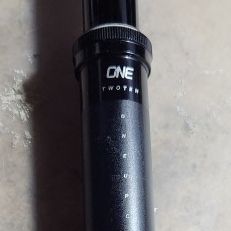 Oneup V3 210mm 30.9mm Dropper. 