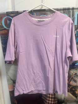 Privé Women’s L Purple Crew Neck Short Sleeve Graphic Logo T-Shirt
