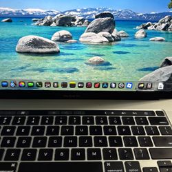 MacBook Pro 2019 With Touch Bar