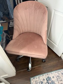Rolling chair