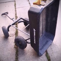 Gorilla Poly Dump Cart 