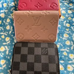 Women’s Credit Card Wallets 