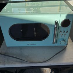 Brand New Insignia Teal Blue Microwave 