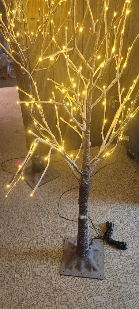 Electric Christmas Tree