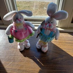 Easter Bunnies Pairs