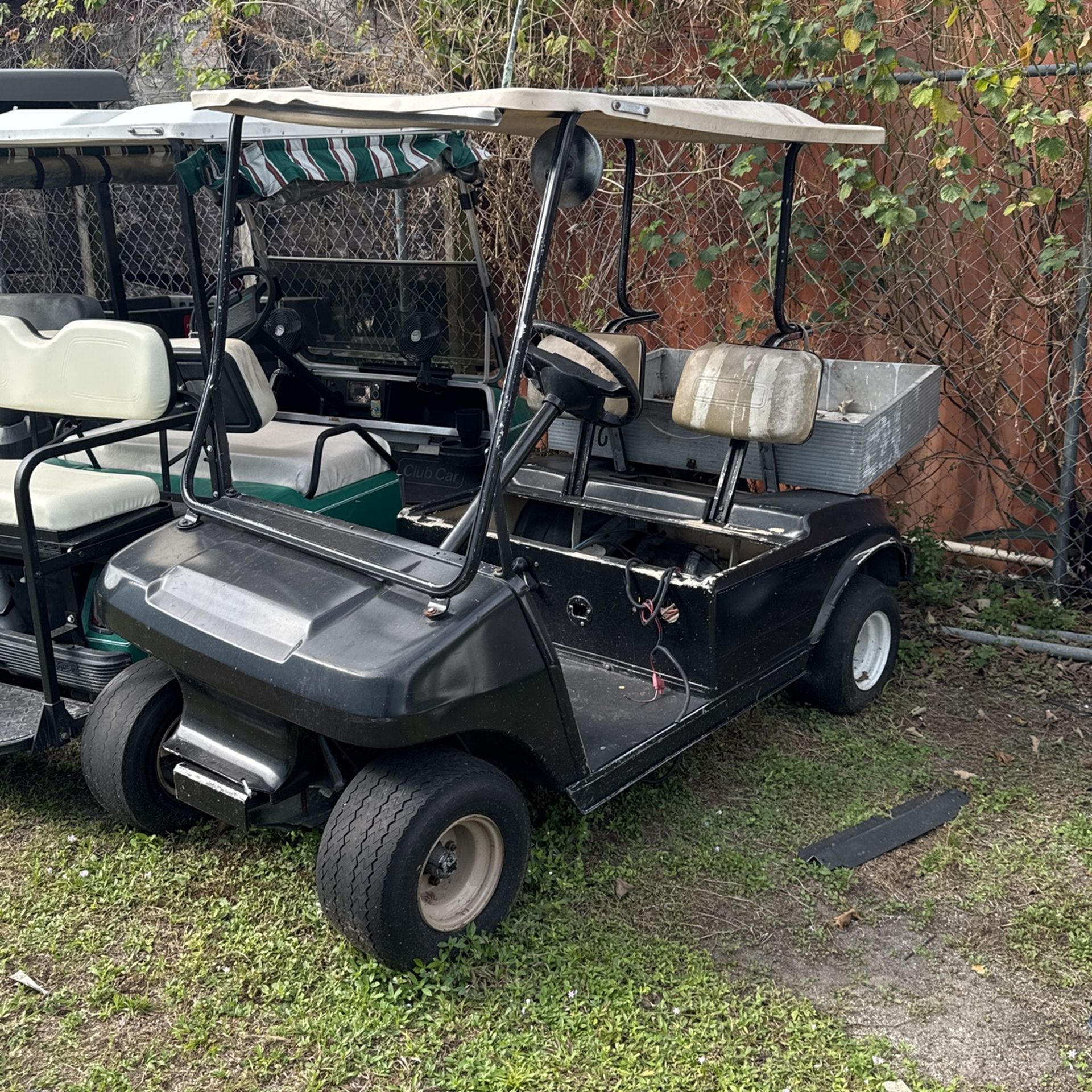 Club Car Ds Golf Cart for Sale in West Palm Beach, FL - OfferUp