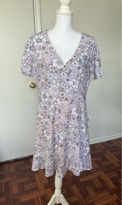 No boundaries women’s lilac and white floral print dress size XXL