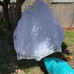 Petticoat / Crinoline / Quinceñera 