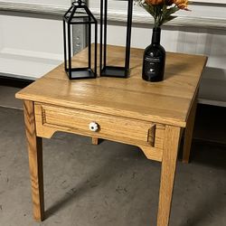 End Table/ Night Stand