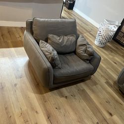 3 Piece Couch Set With Ottoman