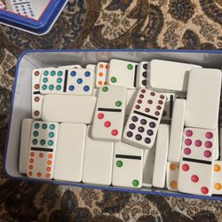 Dominos 
