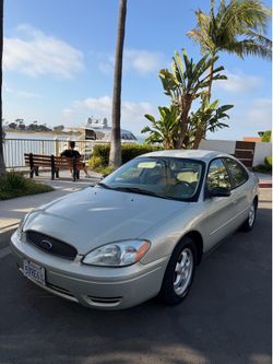 2006 Ford Taurus