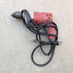 Milwaukee Magnum Hole Shooter