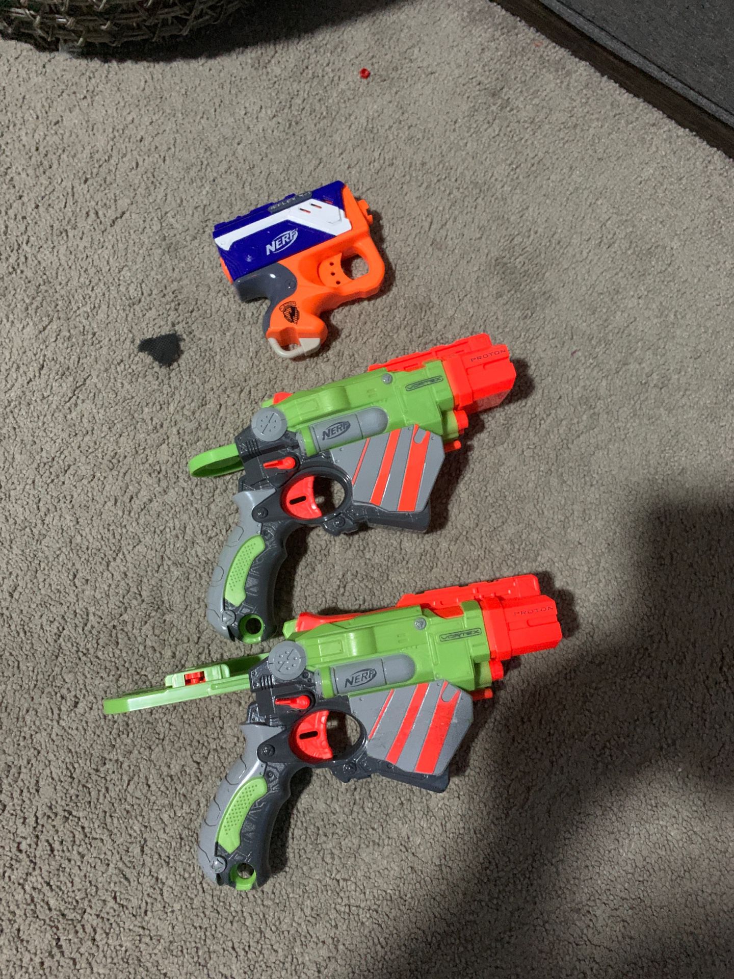 Nerf toy gun set of 3
