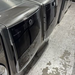 Frontload Gas Dryer And Washer LG