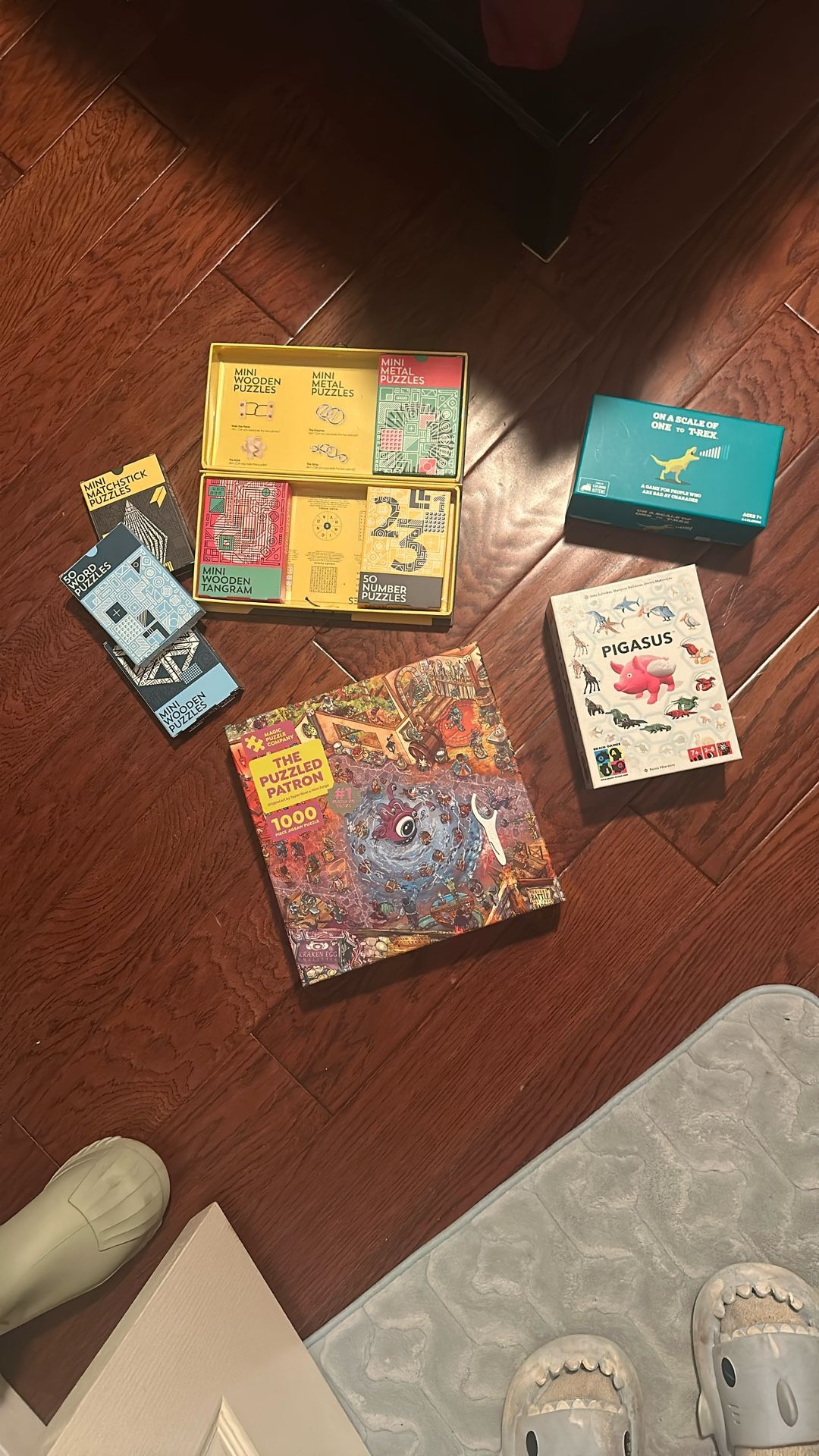 Jigsaw Puzzle & Board Games