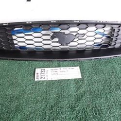 2015-2017 FORD MUSTANG FRONT BUMPER GRILLE OEM 2016 AW21732