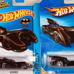Hot Wheels 2 Batmobile 