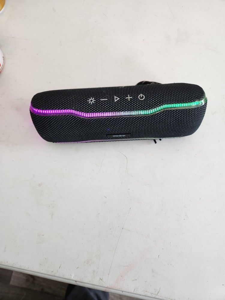 Portable Bluetooth speaker