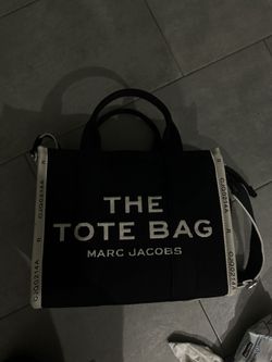 Marc Jacobs The Tote Bag