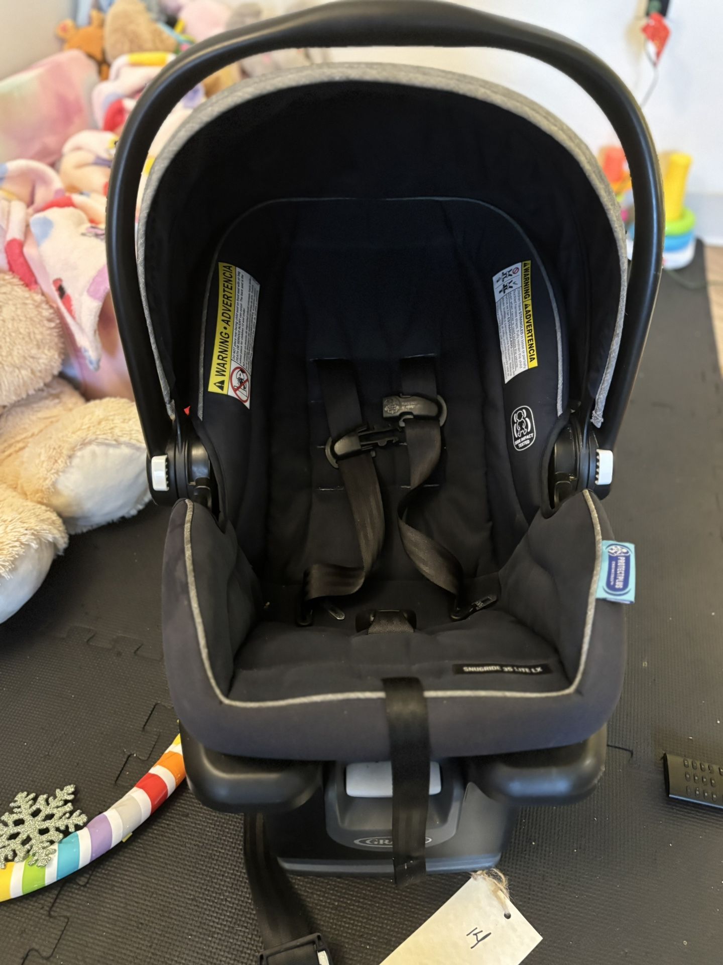 Graco Car Seat And Base