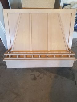 MapleDesign cabinet above the stove