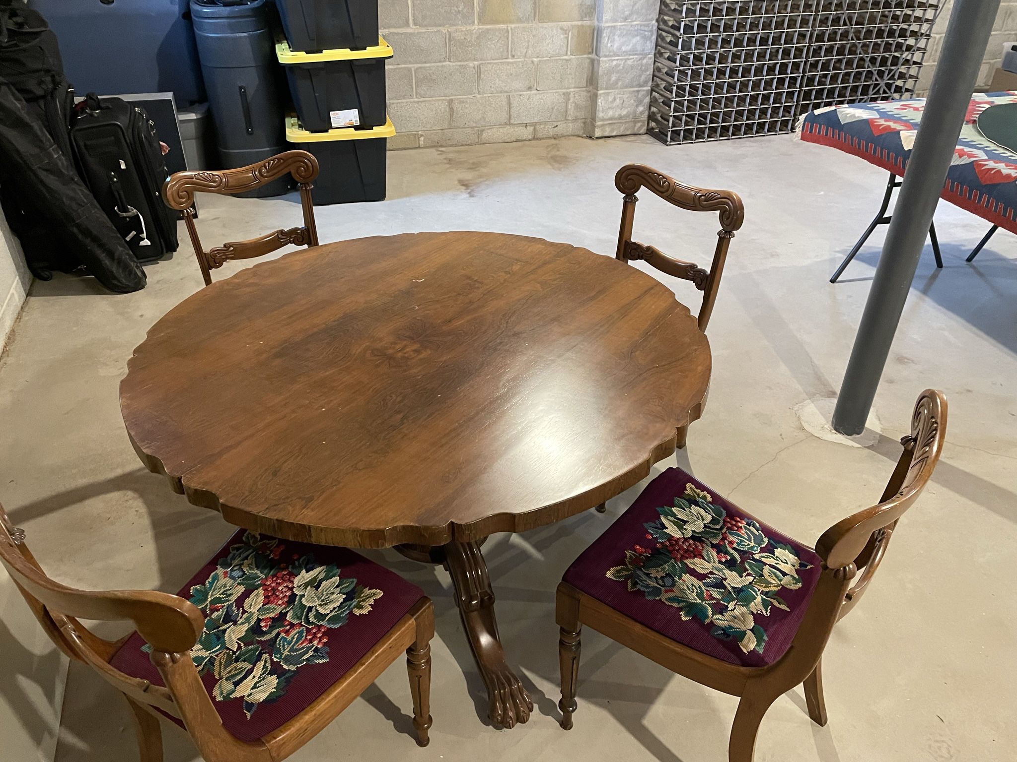 Georgian Rosewood Breakfast Table + Chairs
