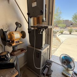 Dayton Bandsaw 14”