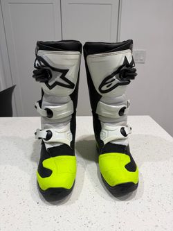 Alpinestars Tech 3S Youth Motocross Boots – Black/White/Yellow Fluo – Size US 3 (EU 35.5) – Used Like New