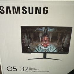 Samsung Odyssey G5 32” 80.0 cm 
