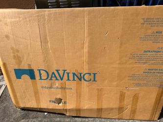 DaVinci Kalani 4-in-1 Convertible Crib