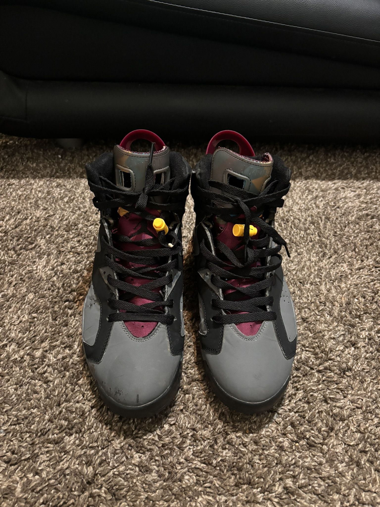Nike Air Jordan 6 Men's Retro Bordeaux Sneakers Size 11