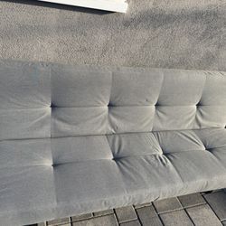 Futon 