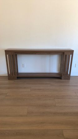 New console stand