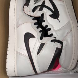 Jordan 1 Sb Ny To Paris Size 10.5
