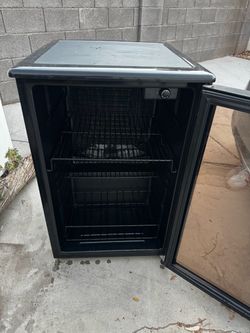 Black Mini Beverage Cooler with Glass Door