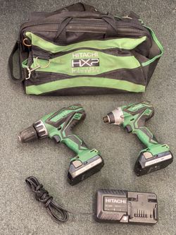 Hitachi 2-piece Tool Set Drill and Impact Driver 18v Li-ion with 2 Batteries, Charger and Carry Bag