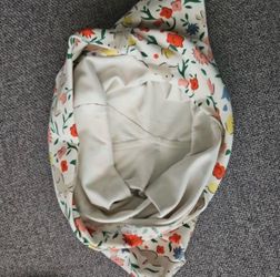 Cute flowery Booty shorts (Used)