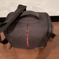 Canon Camera With Bag