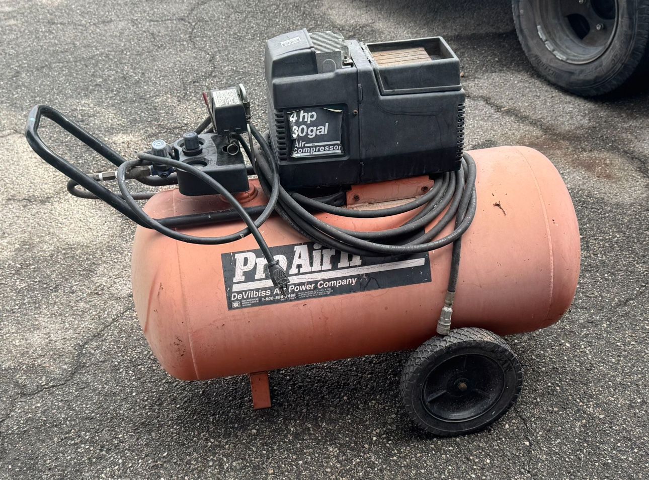 30 Gallon Air Compressor