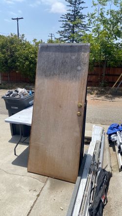 Free door