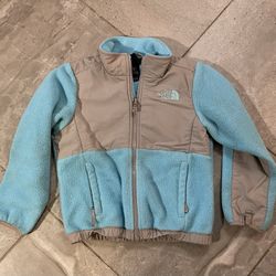 Girls North Face Sweater