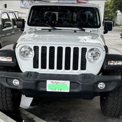 2020 Jeep Gladiator 4x4 
