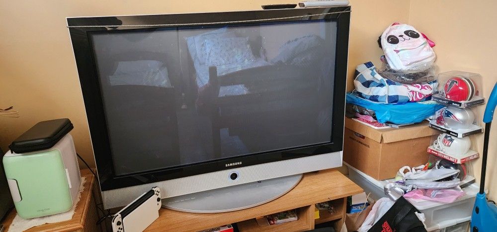 Samsung Plasma TV Model SP-R4232 42" Inch Diagonal