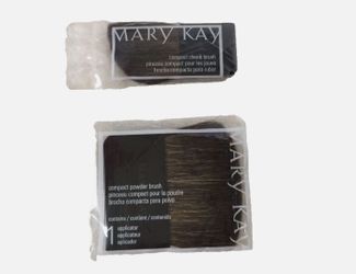 NEW Mary Kay Lot of Compact Cheek Brush & Compact Powder Brush Sealed