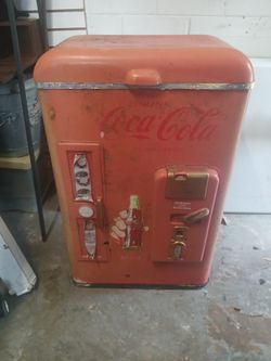 2 Vintage Cooler