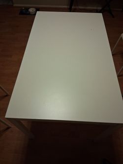 Desk table / kitchen table